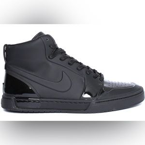 Nike Air Royal Mid VT black